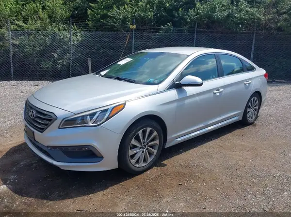 5NPE34AF4HH440051 2017 HYUNDAI SONATA - Image 2