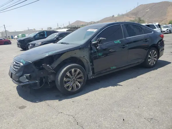 5NPE34AF4HH440275 2017 HYUNDAI SONATA - Image 1