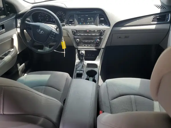 5NPE34AF4HH440275 2017 HYUNDAI SONATA - Image 8