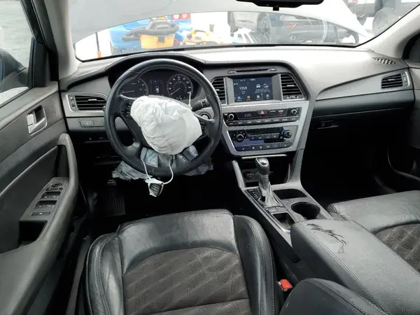 5NPE34AF4HH450594 2017 HYUNDAI SONATA - Image 8
