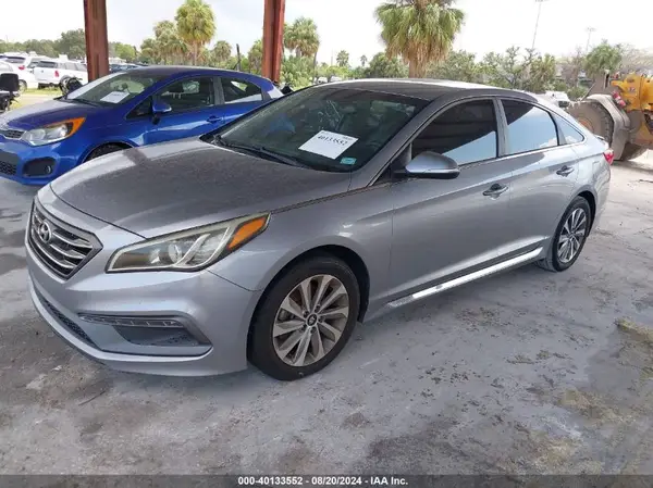5NPE34AF4HH450854 2017 HYUNDAI SONATA - Image 2