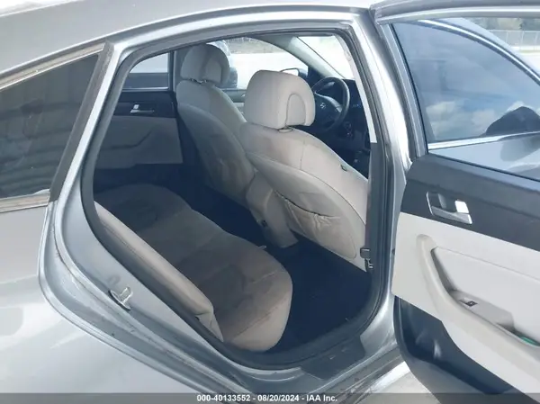 5NPE34AF4HH450854 2017 HYUNDAI SONATA - Image 8