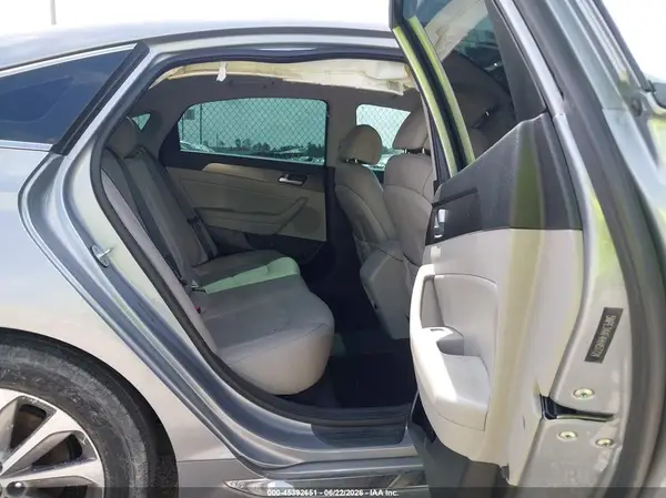 5NPE34AF4HH457724 2017 HYUNDAI SONATA - Image 8