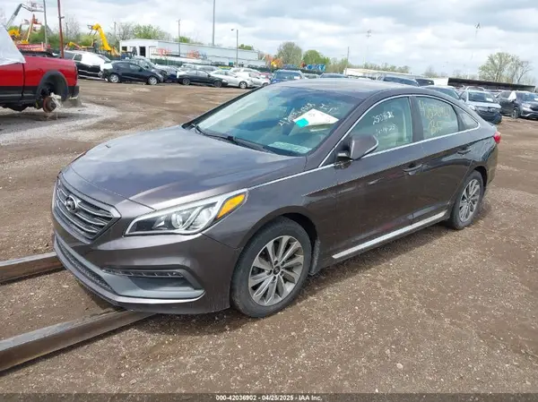 5NPE34AF4HH461482 2017 HYUNDAI SONATA - Image 2