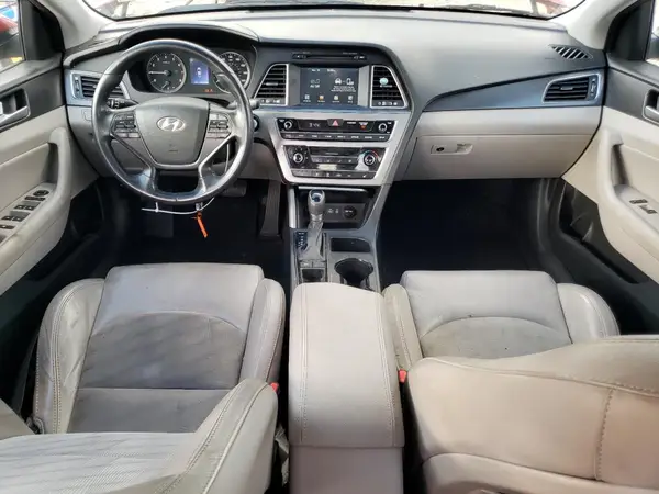 5NPE34AF4HH461613 2017 HYUNDAI SONATA - Image 8