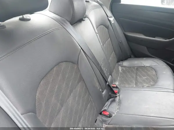 5NPE34AF4HH466858 2017 HYUNDAI SONATA - Image 8