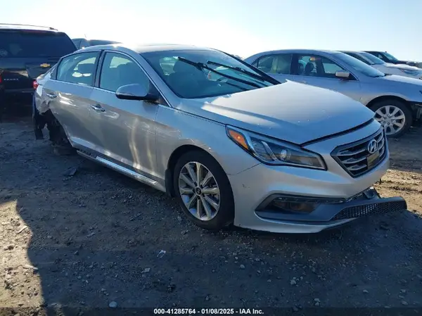 5NPE34AF4HH470327 2017 HYUNDAI SONATA - Image 1