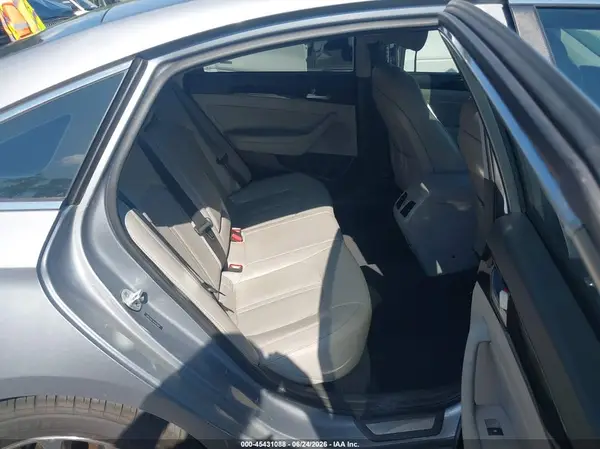 5NPE34AF4HH475687 2017 HYUNDAI SONATA - Image 8