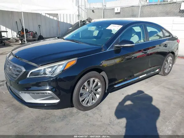 5NPE34AF4HH479741 2017 HYUNDAI SONATA - Image 2