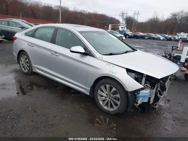 5NPE34AF4HH485507 2017 HYUNDAI SONATA - Image 1
