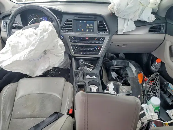5NPE34AF4HH486611 2017 HYUNDAI SONATA - Image 8