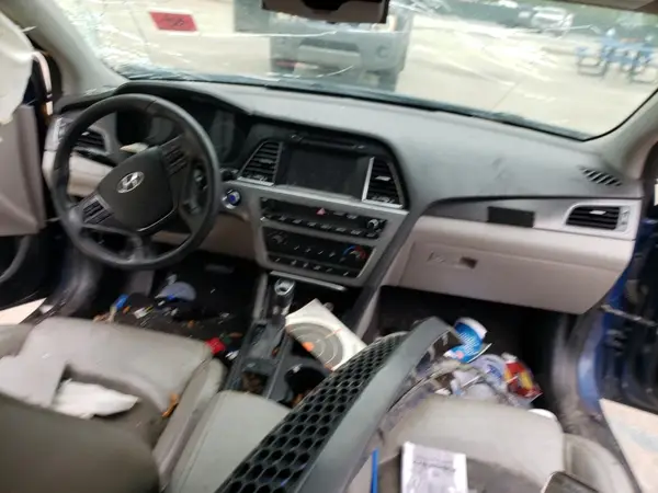 5NPE34AF4HH488827 2017 HYUNDAI SONATA - Image 8
