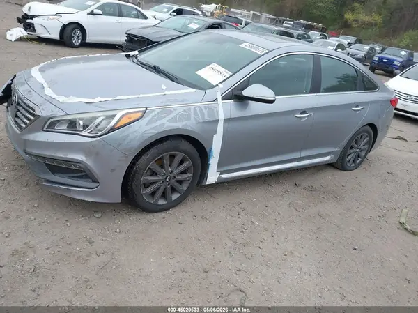 5NPE34AF4HH502175 2017 HYUNDAI SONATA - Image 2