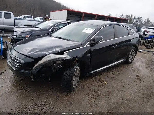 5NPE34AF4HH518778 2017 HYUNDAI SONATA - Image 2