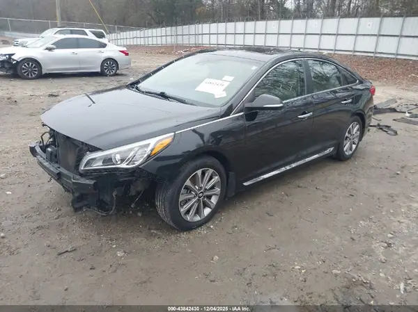 5NPE34AF4HH526492 2017 HYUNDAI SONATA - Image 2