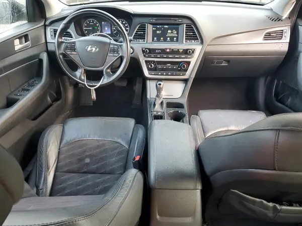 5NPE34AF4HH526685 2017 HYUNDAI SONATA - Image 8