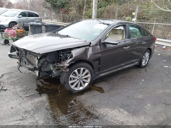 5NPE34AF4HH526878 2017 HYUNDAI SONATA - Image 2