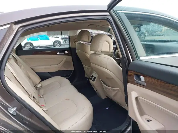 5NPE34AF4HH526878 2017 HYUNDAI SONATA - Image 8
