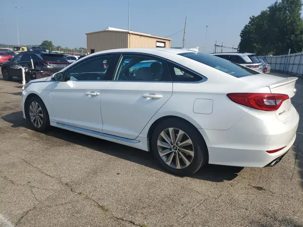 5NPE34AF4HH528131 2017 HYUNDAI SONATA - Image 2