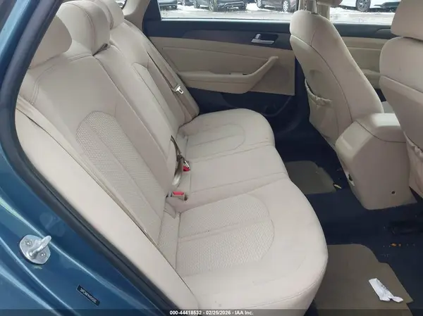 5NPE34AF4HH545060 2017 HYUNDAI SONATA - Image 8