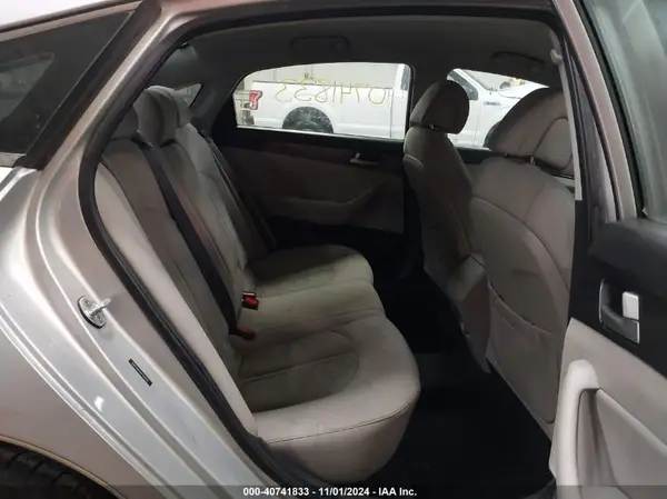 5NPE34AF4HH554292 2017 HYUNDAI SONATA - Image 8
