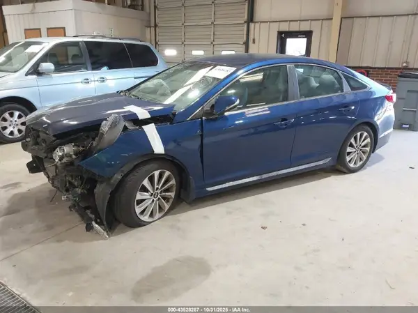 5NPE34AF4HH556852 2017 HYUNDAI SONATA - Image 2