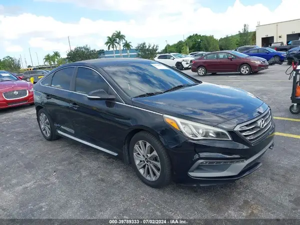 5NPE34AF4HH557418 2017 HYUNDAI SONATA - Image 1