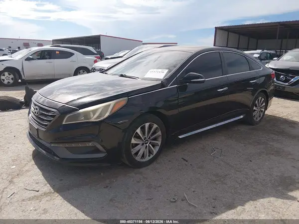 5NPE34AF4HH557581 2017 HYUNDAI SONATA - Image 2