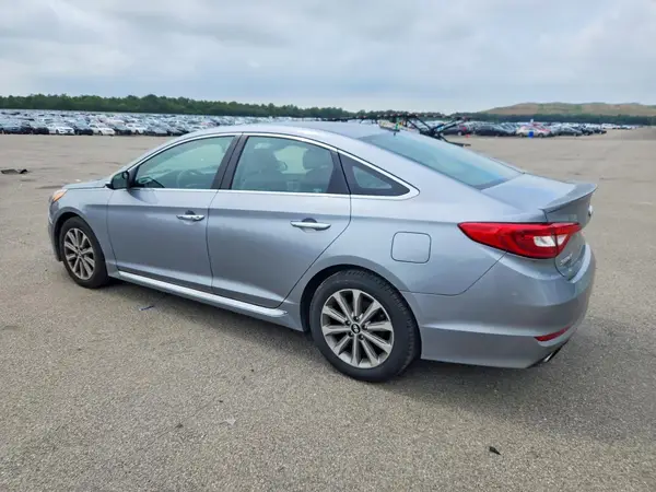 5NPE34AF4HH559329 2017 HYUNDAI SONATA - Image 2