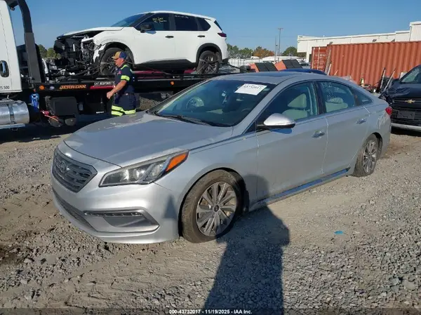 5NPE34AF4HH563705 2017 HYUNDAI SONATA - Image 2