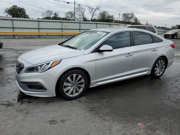 5NPE34AF4HH570136 2017 HYUNDAI SONATA - Image 1