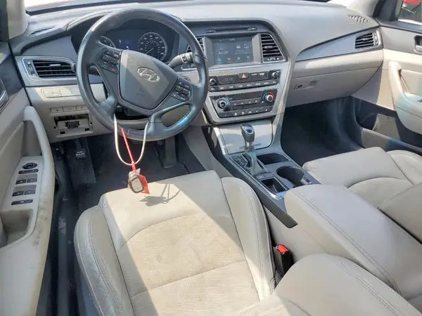 5NPE34AF4HH571559 2017 HYUNDAI SONATA - Image 8