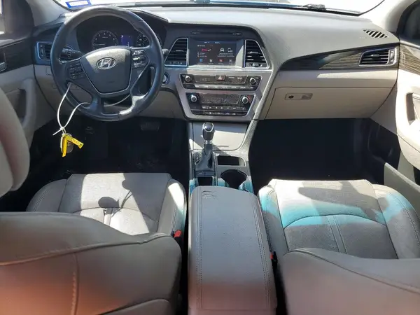 5NPE34AF4HH577068 2017 HYUNDAI SONATA - Image 8
