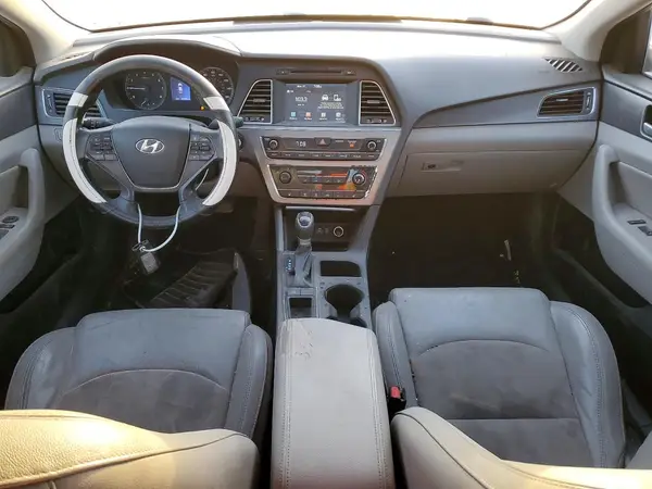 5NPE34AF4HH581928 2017 HYUNDAI SONATA - Image 8