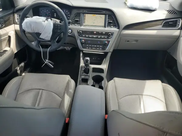5NPE34AF4HH584523 2017 HYUNDAI SONATA - Image 8