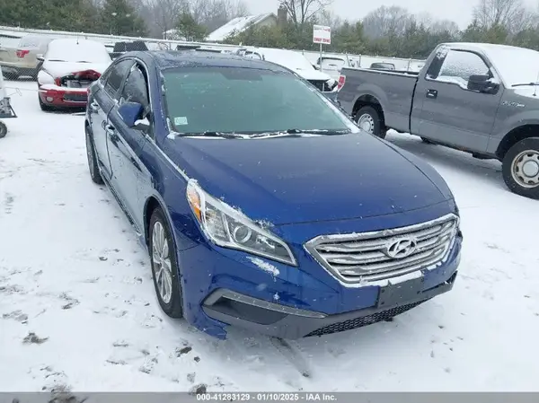 5NPE34AF4HH584909 2017 HYUNDAI SONATA - Image 1