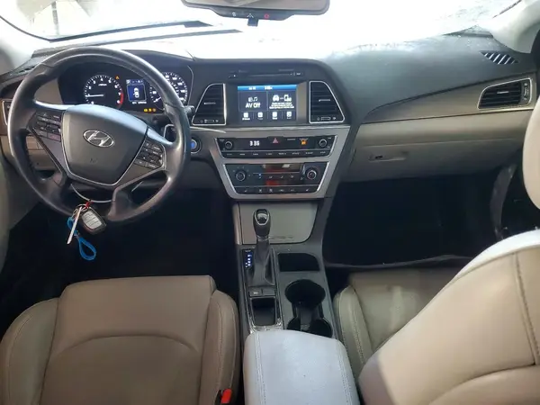 5NPE34AF4HH590550 2017 HYUNDAI SONATA - Image 8
