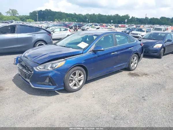 5NPE34AF4JH597438 2018 HYUNDAI SONATA - Image 2