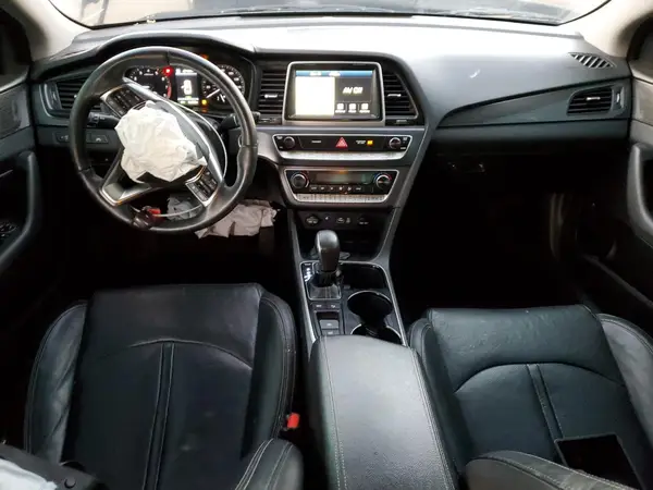 5NPE34AF4JH597875 2018 HYUNDAI SONATA - Image 8