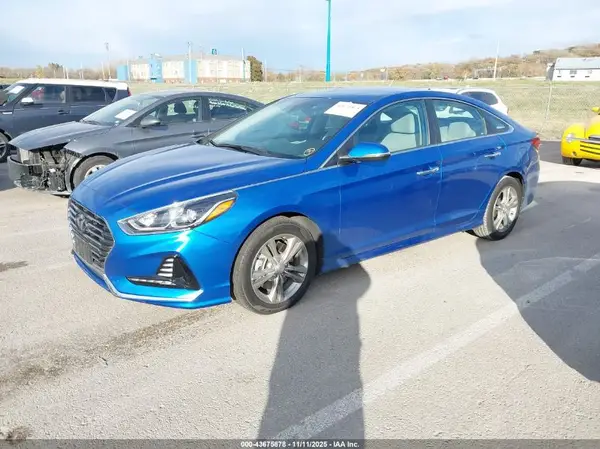 5NPE34AF4JH598153 2018 HYUNDAI SONATA - Image 2