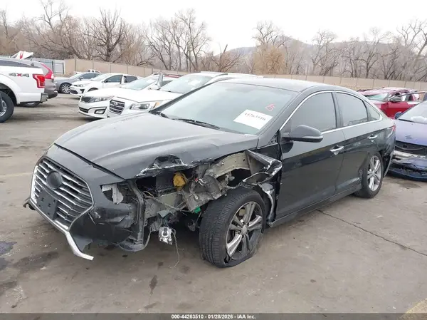 5NPE34AF4JH599318 2018 HYUNDAI SONATA - Image 2