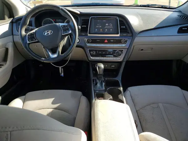 5NPE34AF4JH599755 2018 HYUNDAI SONATA - Image 8