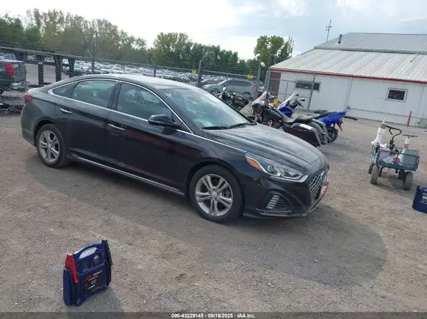 5NPE34AF4JH600662 2018 HYUNDAI SONATA - Image 1