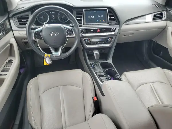 5NPE34AF4JH605585 2018 HYUNDAI SONATA - Image 8