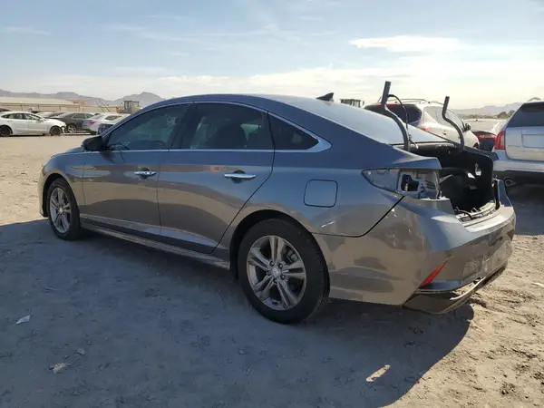 5NPE34AF4JH620815 2018 HYUNDAI SONATA - Image 2