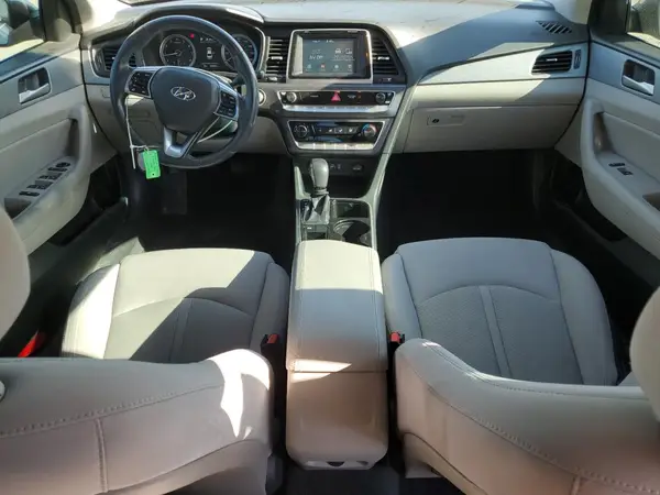 5NPE34AF4JH620815 2018 HYUNDAI SONATA - Image 8
