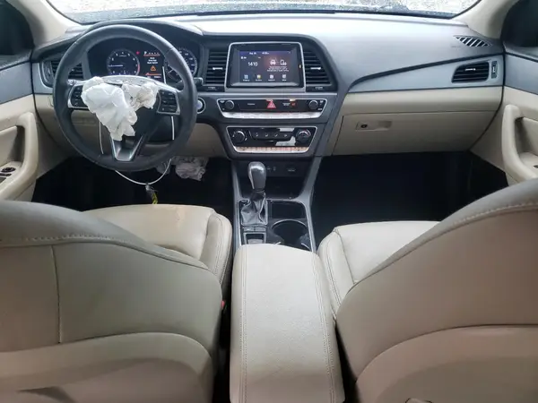5NPE34AF4JH624749 2018 HYUNDAI SONATA - Image 8