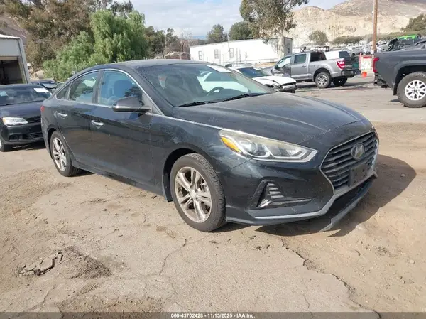 5NPE34AF4JH628879 2018 HYUNDAI SONATA - Image 1