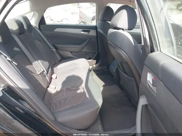 5NPE34AF4JH628879 2018 HYUNDAI SONATA - Image 8