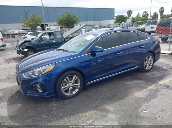 5NPE34AF4JH632110 2018 HYUNDAI SONATA - Image 2